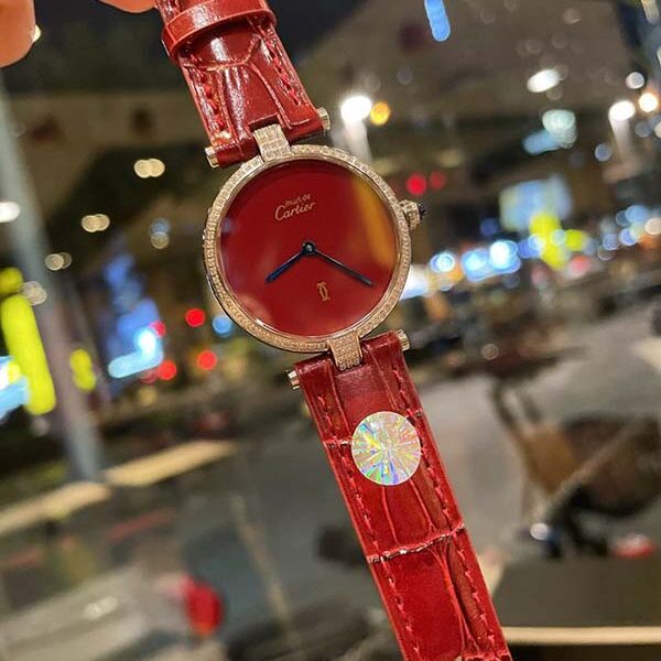一比一高仿手表Cartier卡地亞鑽圈圓盤中古腕表