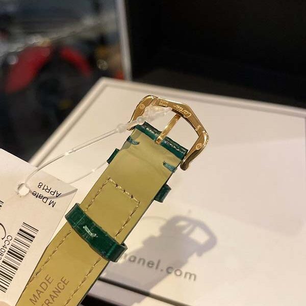 手表復刻Cartier卡地亞鑽圈圓盤中古腕表
