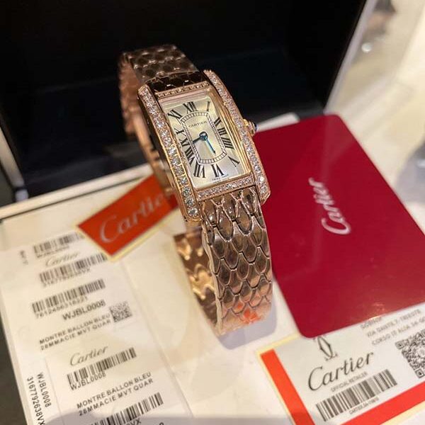 精仿手表卡地亞-Cartier Tank Américaine腕表瑞士石英機芯