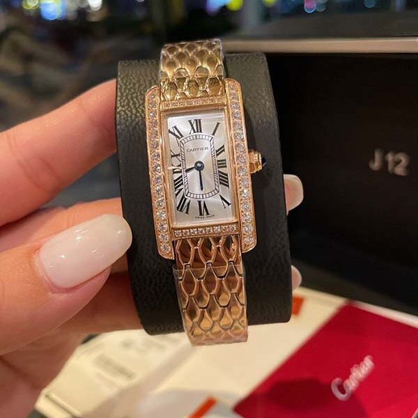 精仿手表卡地亞-Cartier Tank Américaine腕表瑞士石英機芯