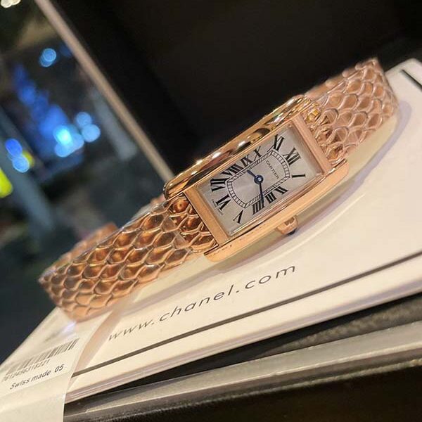 手表頂級原單卡地亞-Cartier Tank Américaine腕表瑞士石英機芯
