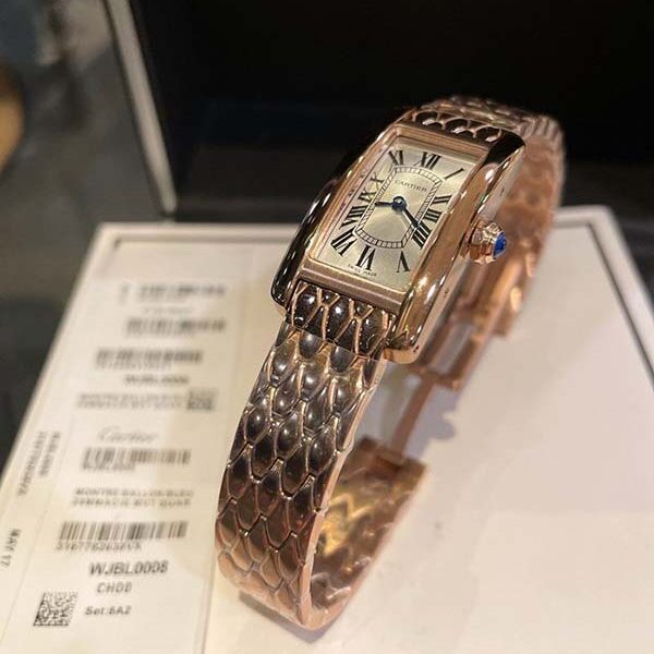 手表頂級原單卡地亞-Cartier Tank Américaine腕表瑞士石英機芯