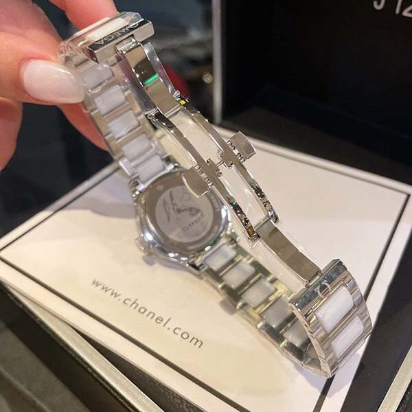 信譽品質第一歐米茄女士腕表進口石英機芯