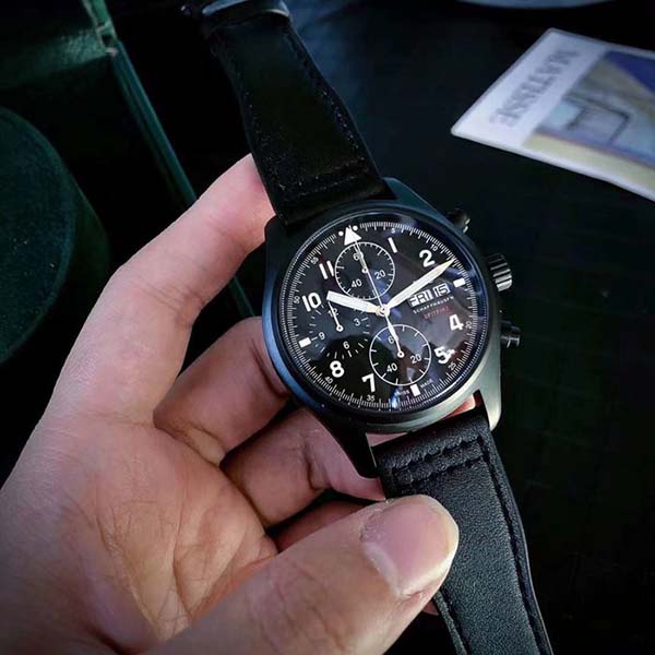 手表頂級高仿IWC萬國噴火戰機飛行員腕表IWC萬國飛行員系列TOP GUN海軍空戰部隊腕表