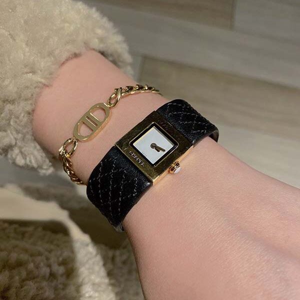 平價好看手錶 CHANEL【香奈兒】中古董手錶真皮菱形格子車線日本 滿天星空藍方形復古