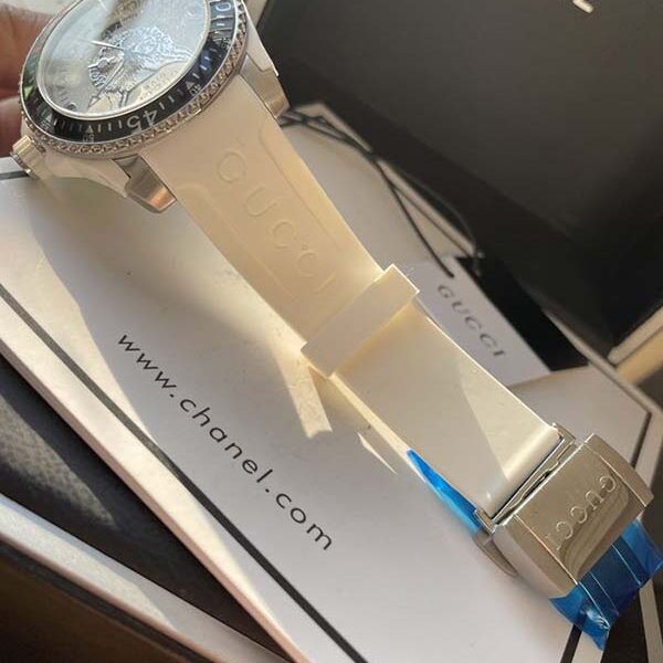 假錶古馳 Gucci新款中性潛水表瑞士ETA石英機芯