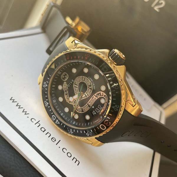 高仿手表古馳 Gucci新款中性潛水表瑞士ETA石英機芯