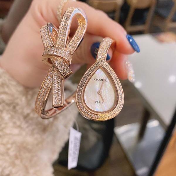 手表頂級高仿香奈兒-Chanel新款蝴蝶結手鐲腕表 全新Ruban高級珠寶系列
