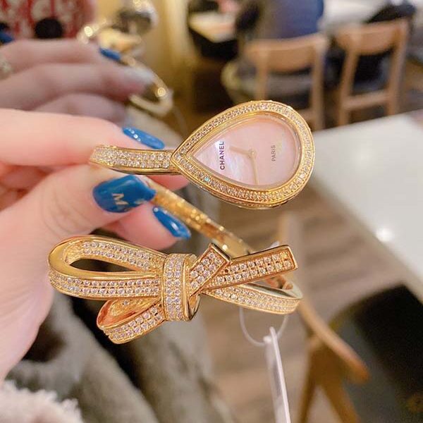 手表頂級高仿香奈兒-Chanel新款蝴蝶結手鐲腕表 全新Ruban高級珠寶系列