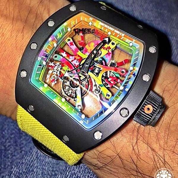 一比一高仿手表RICHARD MILLE ＂手腕上的藝術品＂RM 68-01陀飛輪Cyril Kongo腕表