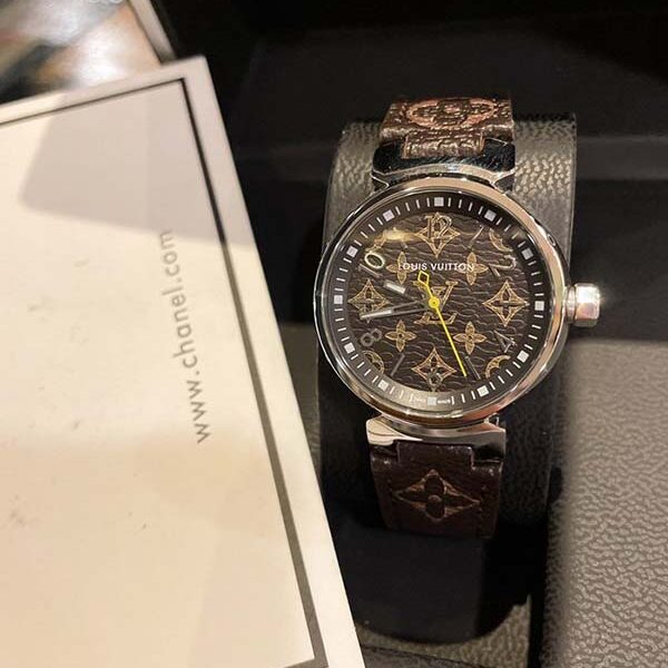 貨到付款lv路易威登老花手錶 LOUIS VUITTON 字母
