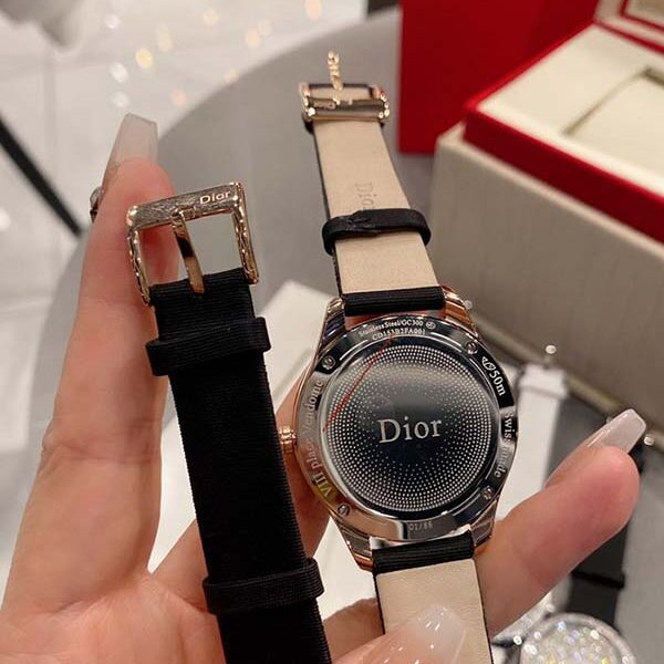 腕表a貨迪奧-Dior 女士腕表進口石英機芯 10 腕表a貨迪奧-Dior 女士腕表進口石英機芯