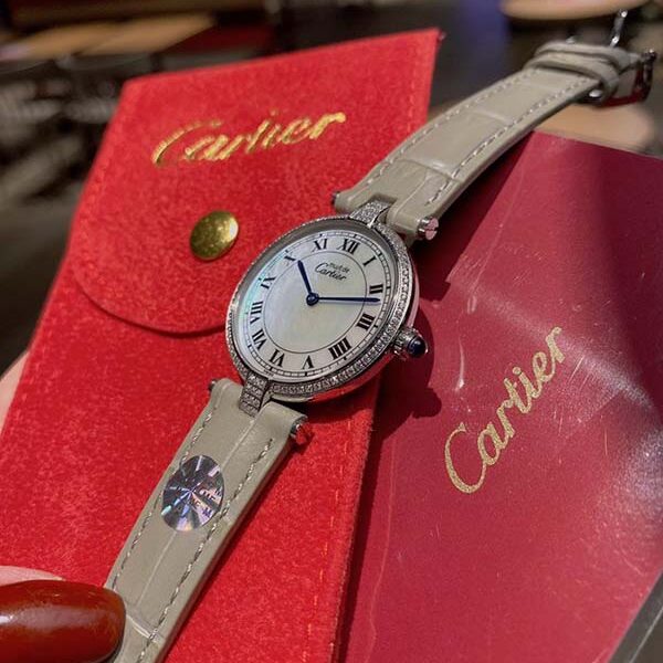 一比一高仿手表Cartier卡地亞鑽圈圓盤中古腕表