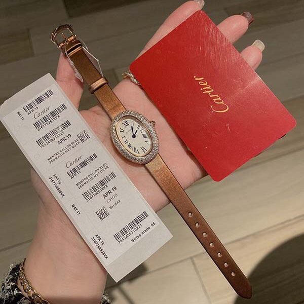 手表頂級高仿卡地亞Baignoire浴缸系列腕表進口石英機芯