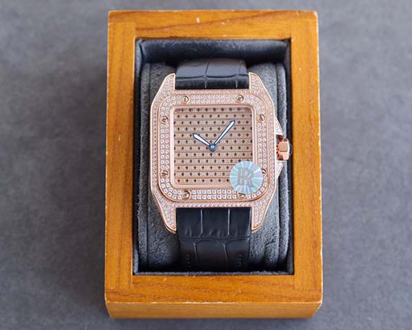 高仿手表精品卡地亞CARTIER 山度士100周年限量版 男裝滿天星系列搭配9015全自動進口機械機芯