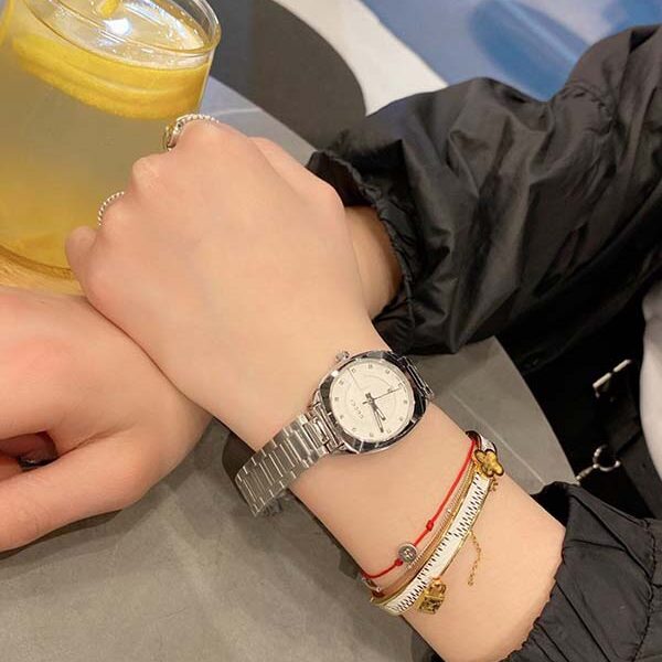 高仿手表Gucci 古馳GG2570系列YA142504腕表 石英機