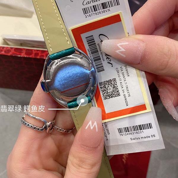 假錶高品質卡卡鑰匙系列卡地亞阿拉伯數字時標和劍形藍鋼指針進口原裝石英機芯
