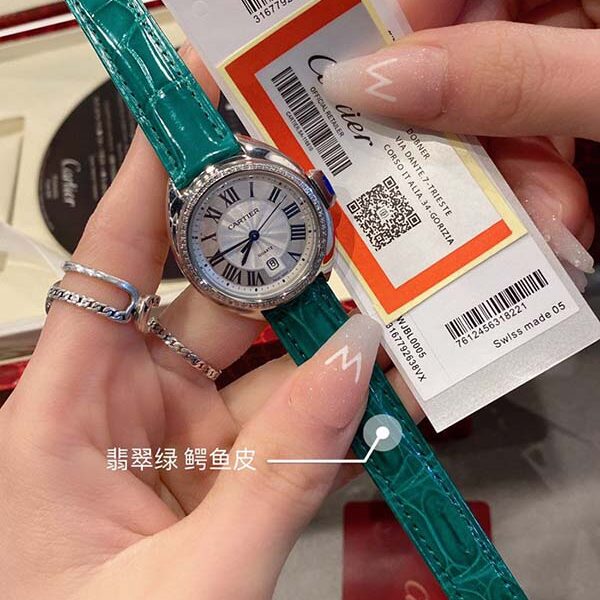 假錶高品質卡卡鑰匙系列卡地亞阿拉伯數字時標和劍形藍鋼指針進口原裝石英機芯
