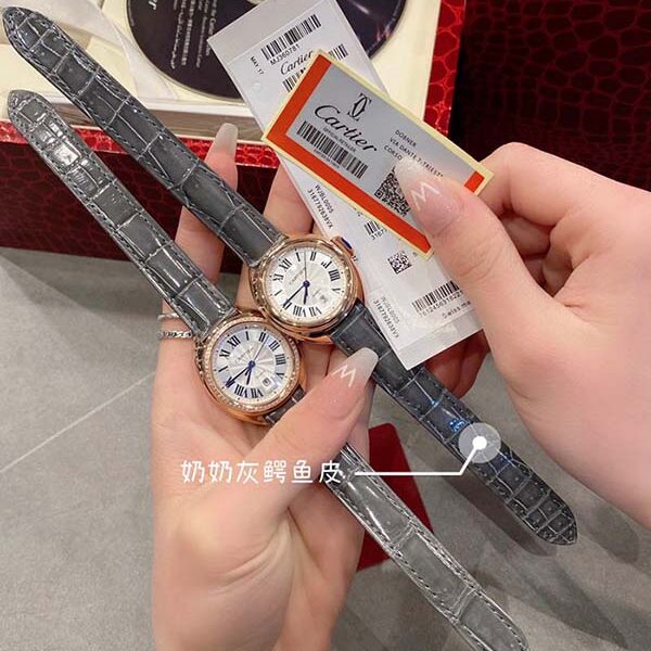 高仿錶高品質卡卡鑰匙系列卡地亞阿拉伯數字時標和劍形藍鋼指針進口原裝石英機芯