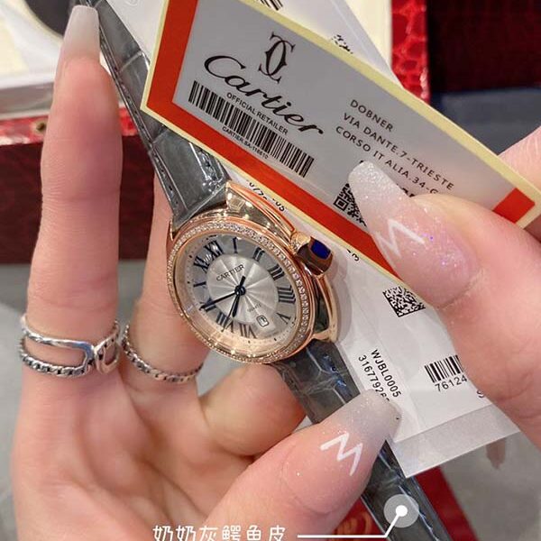 高仿錶高品質卡卡鑰匙系列卡地亞阿拉伯數字時標和劍形藍鋼指針進口原裝石英機芯