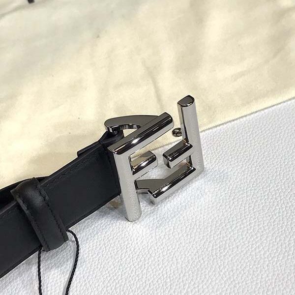 prada皮帶1：1 進口牛皮 搭配原單釕鈀電鍍F扣