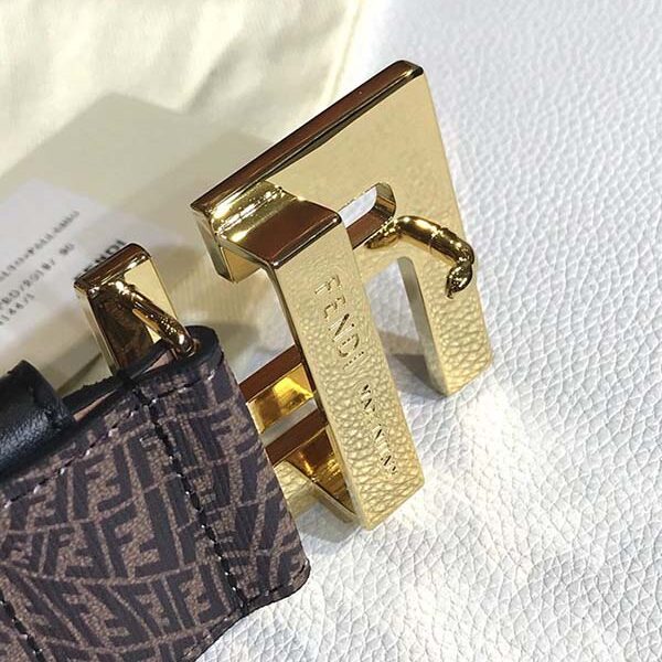 高仿新款fendi 原版鉚釘扣皮帶