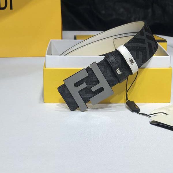 高仿精品 新款fendi鉚釘扣皮帶