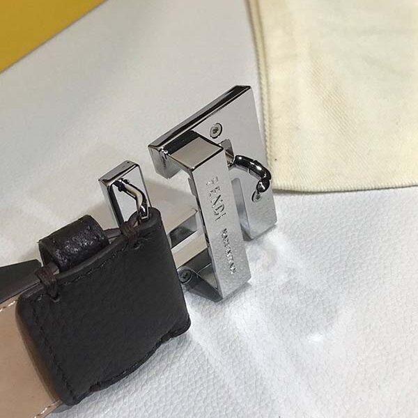 高仿fendi 進口原版樹糕沙底配製小牛皮