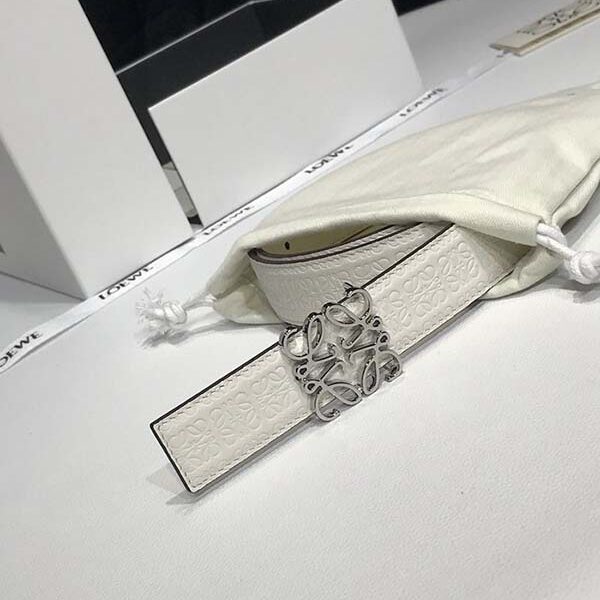 loewe原單 雙面頭層牛皮 釕鈀扣 12 loewe原單 雙面頭層牛皮 釕鈀扣