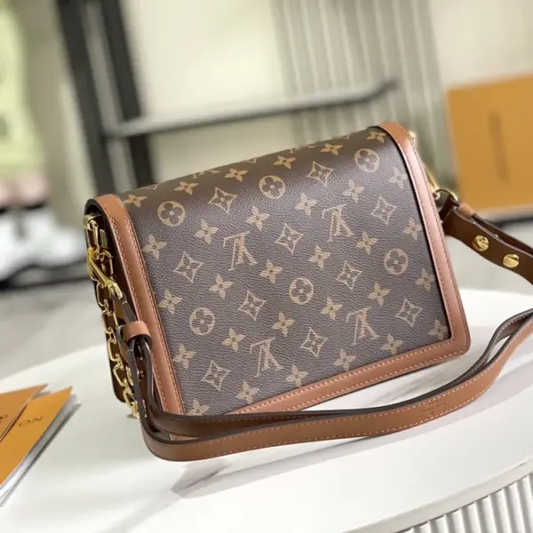 高仿精品批發原單 DAUPHINE 手袋 M45958 黃花hhlv25