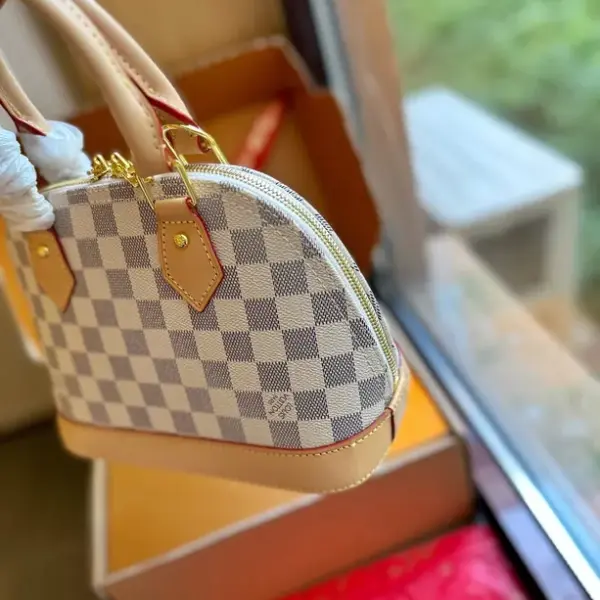 Lv alma bb老花貝殼包高仿2023原版高品質包包
