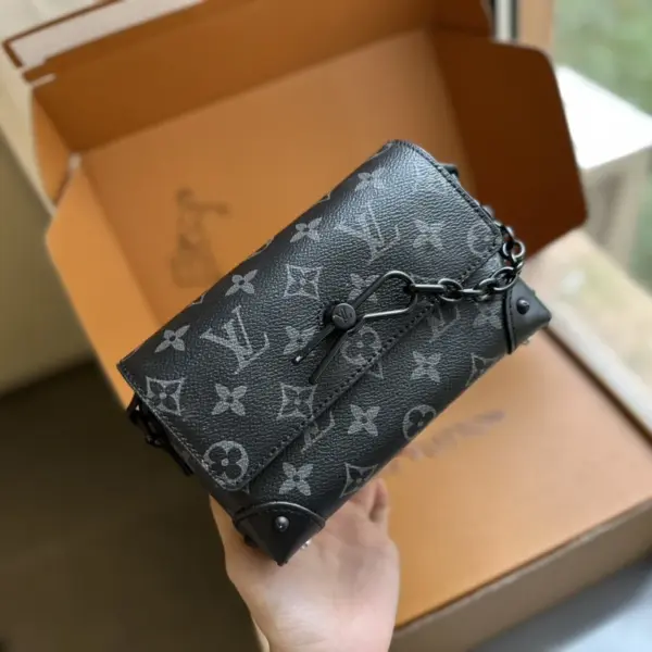 lv2023高仿迷你斜背包 經典系列 男女皆可 時尚百搭 是每個酷酷的女孩 潮酷的男孩 日常出街首選 尺寸18 11