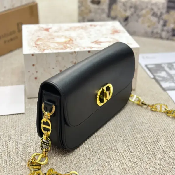 Dior新款蒙田高仿avenue2023年新款奶油蒙田 Avenue不是大白是一種奶油白jisoo 同款