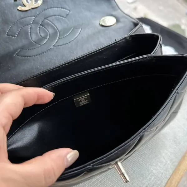 小香家高仿 trendy cc 風琴包系列！ 上身後超顯大氣，