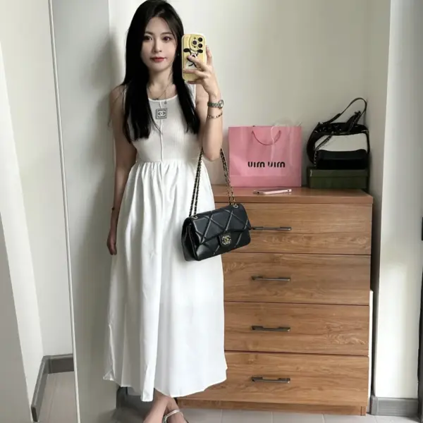 香奈兒 Chanel 大菱格cf包搭配休閒範超吸晴經典百搭的包包優雅大氣 時尚休閒上身絕美 集美必備尺寸25 15