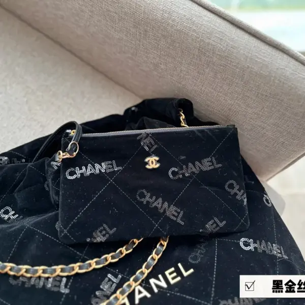 chanel 22bag 黑金絲絨超酷哦！黑絲絨亮片/高級感可以封神啦
