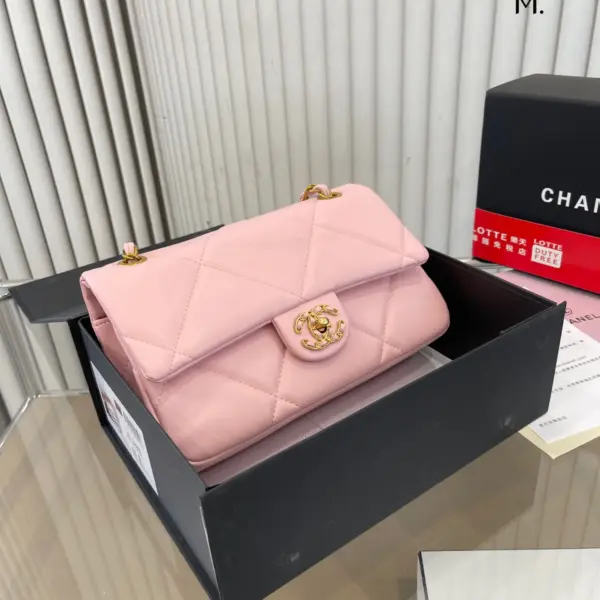 香奈兒 Chanel 大菱格cf包搭配休閒範超吸晴經典百搭的包包優雅大氣 時尚休閒上身絕美 集美必備尺寸25 15