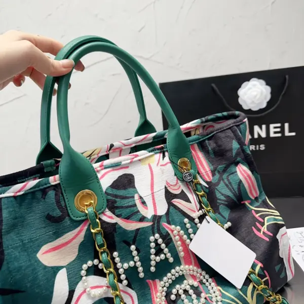 香奈兒CHANEL 花卉珍珠沙灘包高仿精緻美2023頂級版本