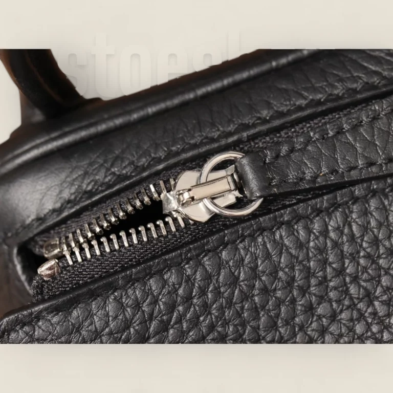 頂級高仿愛馬仕Hermes Lindy mini 19單肩包原廠皮革黑色銀扣 33 頂級高仿愛馬仕Hermes Lindy mini 19單肩包原廠皮革黑色銀扣