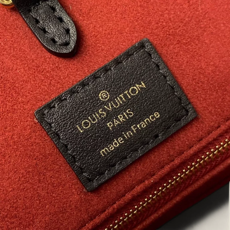 精仿奢侈品 Onthego系列 - Louis Vuitton M45495中號 經典購物包 購物包