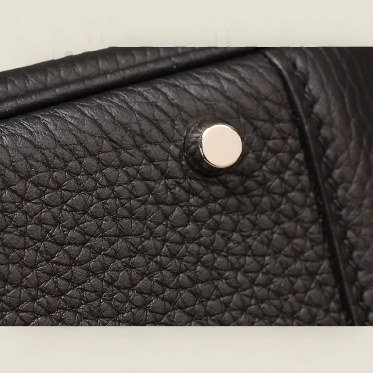 頂級高仿愛馬仕Hermes Lindy mini 19單肩包原廠皮革黑色銀扣 26 頂級高仿愛馬仕Hermes Lindy mini 19單肩包原廠皮革黑色銀扣