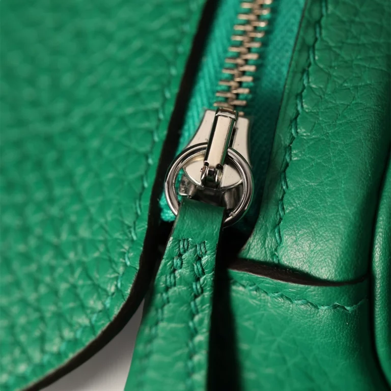 高仿頂級愛馬仕Hermes*Lindy26絲絨綠銀扣全手工版本 31 高仿頂級愛馬仕Hermes*Lindy26絲絨綠銀扣全手工版本