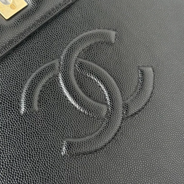高仿Chanel雙肩包22K原廠牛皮黑金 18 高仿Chanel雙肩包22K原廠牛皮黑金