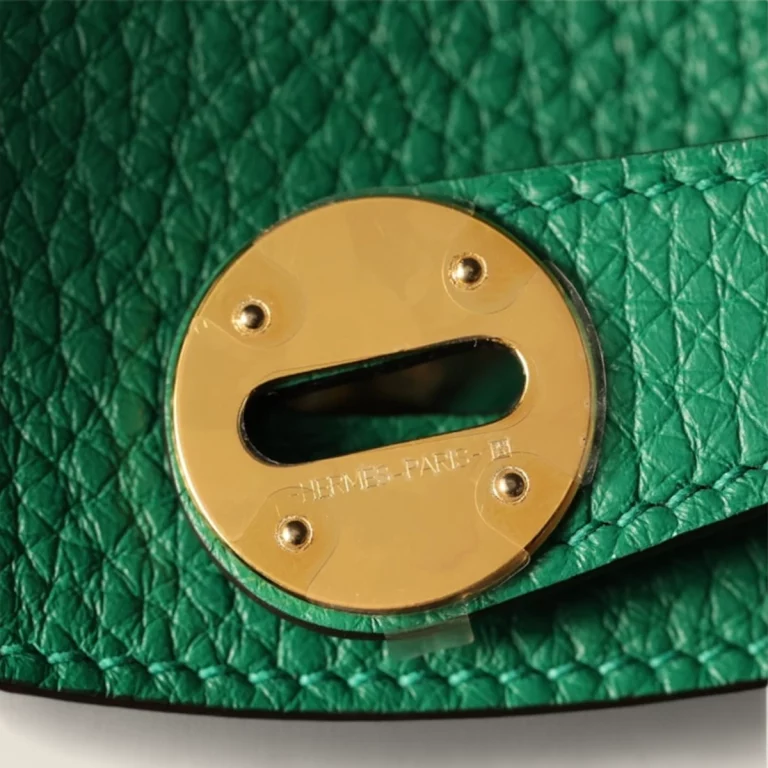高仿台灣愛馬仕Hermes*Lindy26絲絨綠金扣全手工版本 32 高仿台灣愛馬仕Hermes*Lindy26絲絨綠金扣全手工版本