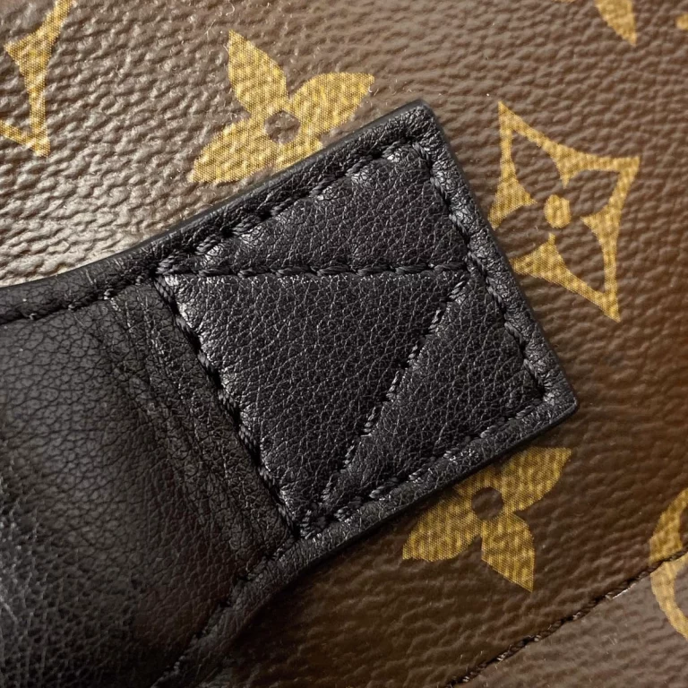 高仿LV雙肩包 - PalmSprings系列M44871復刻版，經典時尚 高仿LV雙肩包
