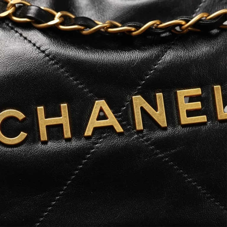 頂級高仿Chanel垃圾袋早春新款黑色/金扣M級復刻版 27 頂級高仿Chanel垃圾袋早春新款黑色/金扣M級復刻版