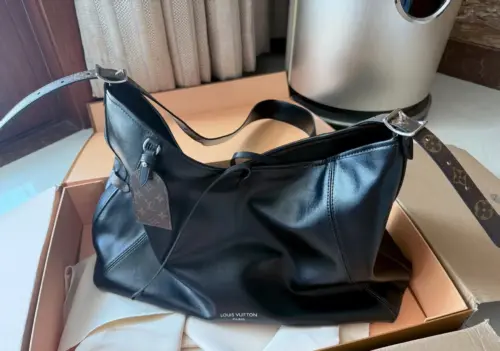 高端品質高仿LV Carryall Dark系列M25143手袋｜時尚設計推薦 photo review