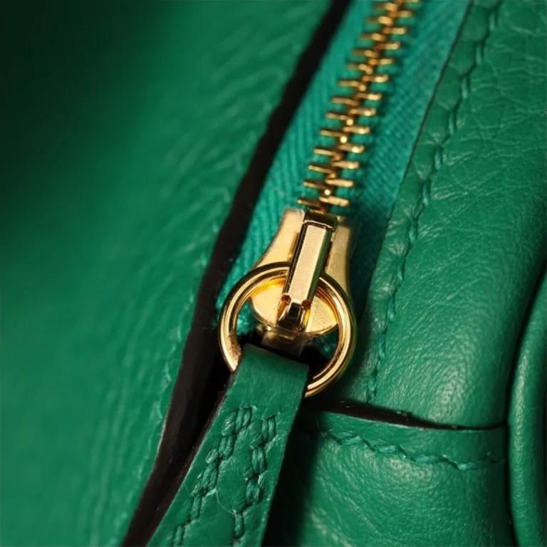 高仿台灣愛馬仕Hermes*Lindy26絲絨綠金扣全手工版本 29 高仿台灣愛馬仕Hermes*Lindy26絲絨綠金扣全手工版本