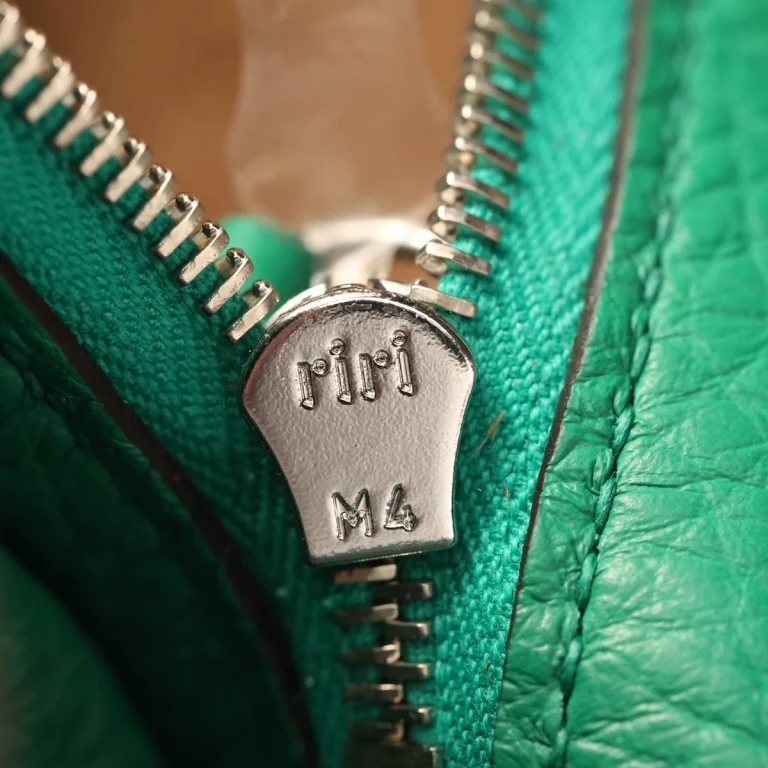 高仿頂級愛馬仕Hermes*Lindy26絲絨綠銀扣全手工版本 32 高仿頂級愛馬仕Hermes*Lindy26絲絨綠銀扣全手工版本