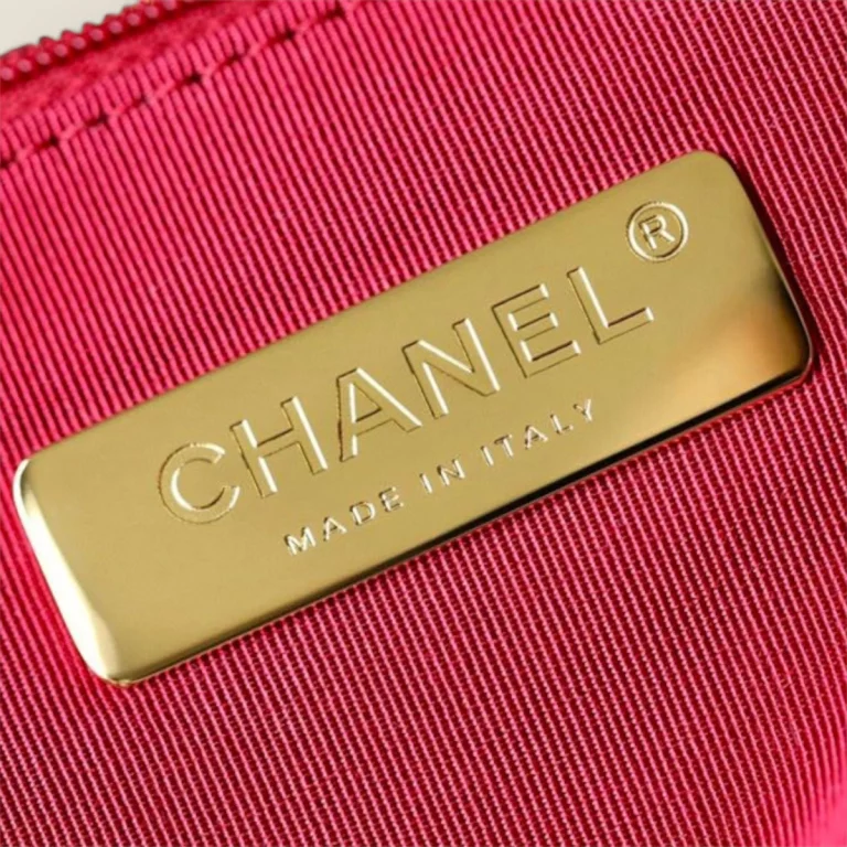 Chanel購物袋Bag19系列黑色小羊皮高端仿真版，頂級品質打造 Chanel購物袋